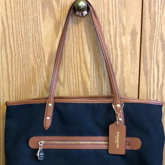 Coach Canvas Top Zip Closure Bag black & brown color - Picture 3 of 12